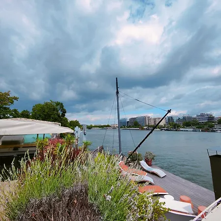 Bateau-hôtel Peniche Relaxant