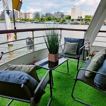 Peniche Relaxant Bateau-hôtel